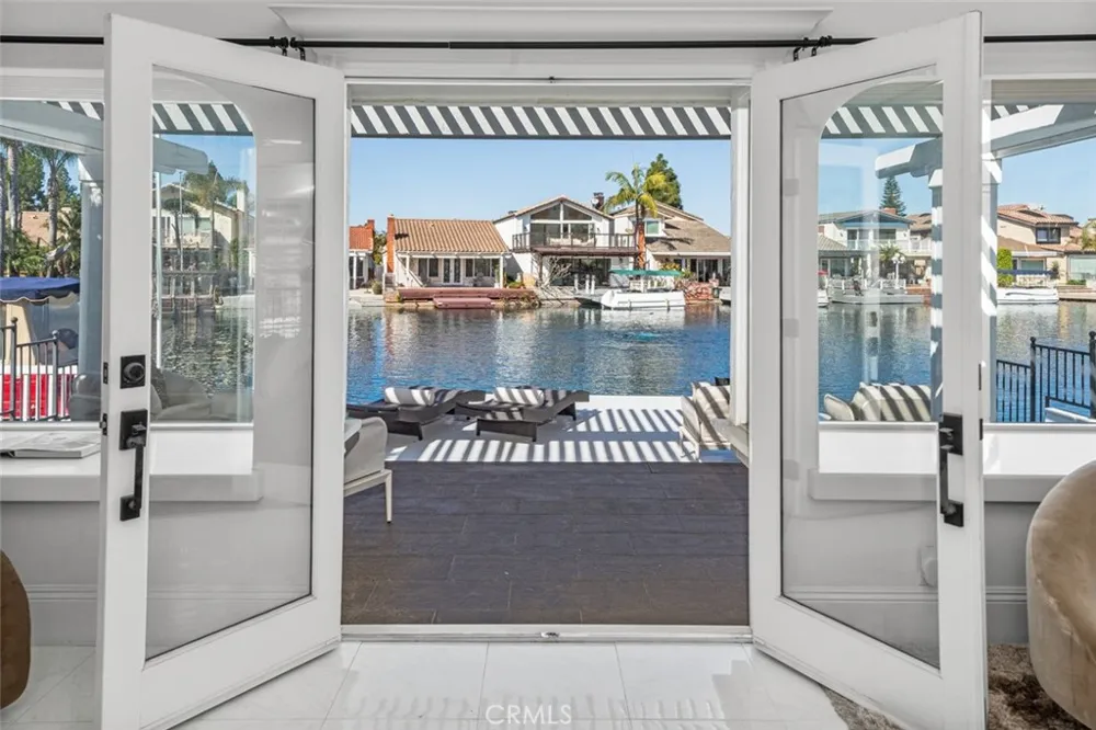 21961 Cayuga Lane Lake Forest, CA 92630