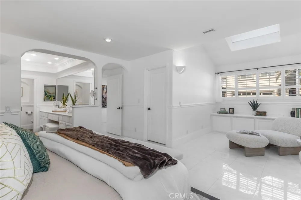 21961 Cayuga Lane Lake Forest, CA 92630