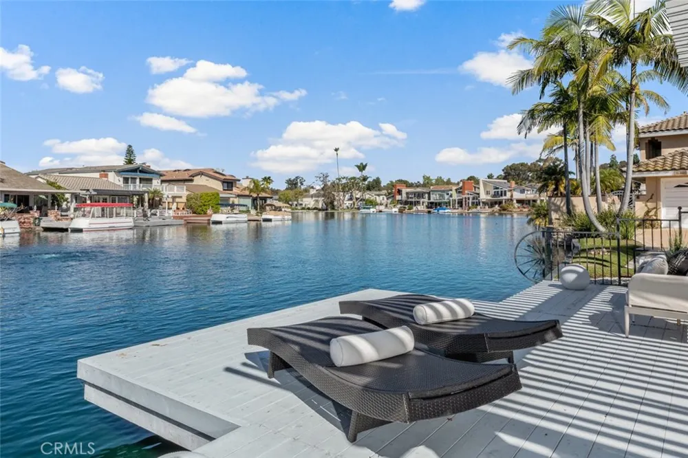 21961 Cayuga Lane Lake Forest, CA 92630