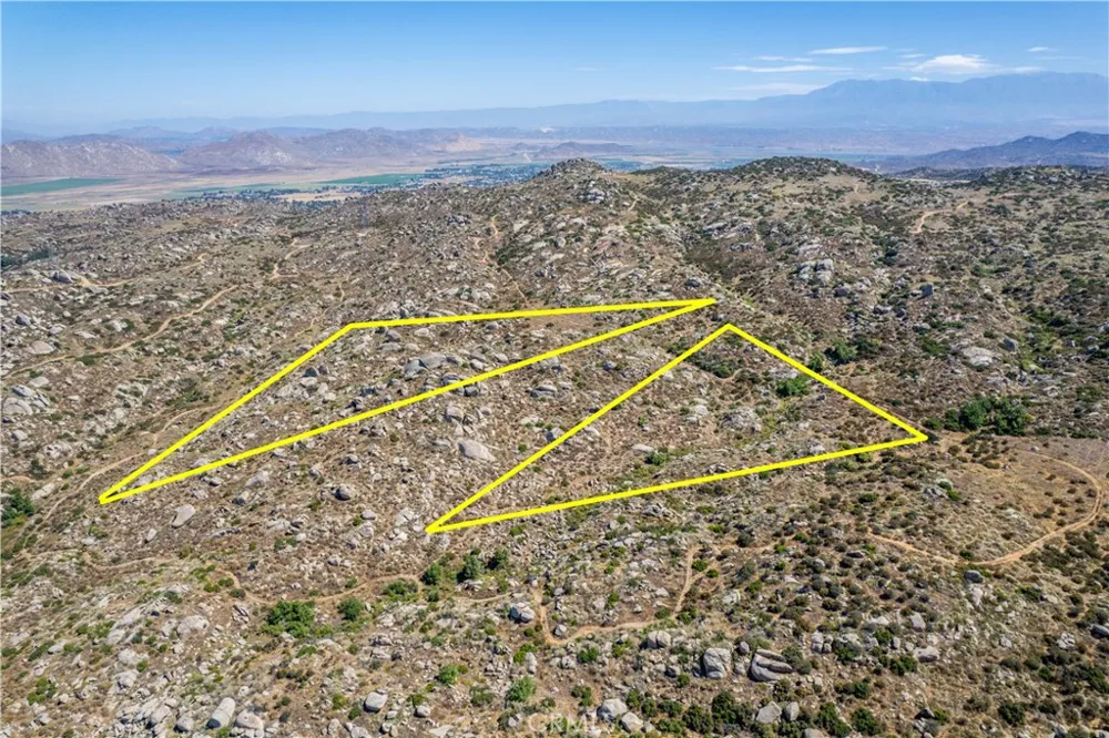 Gunther Menifee, CA 92585