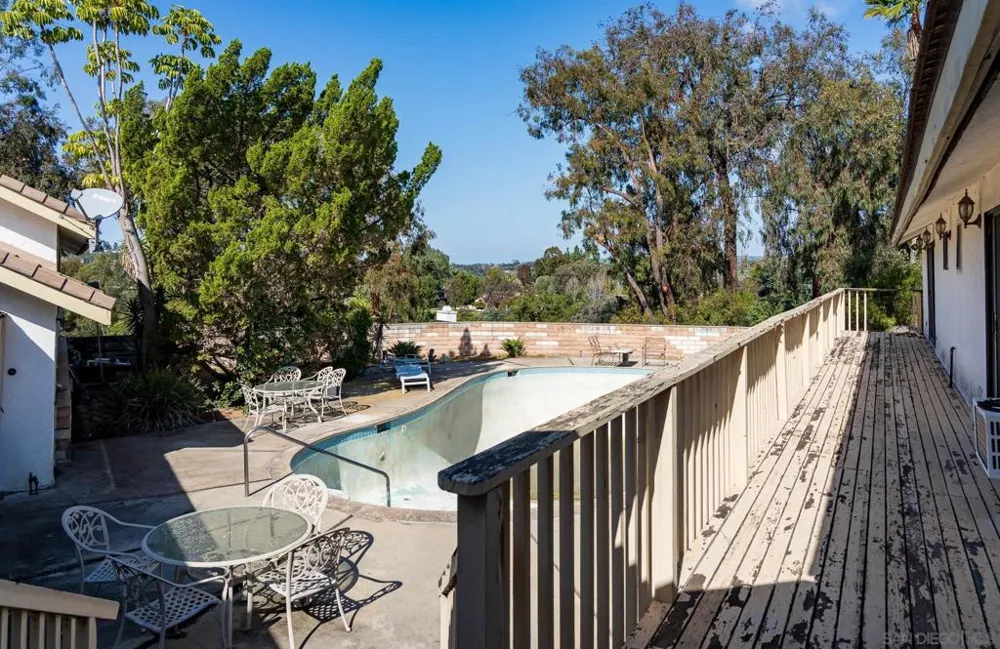 18024 Avenida Alondra Rancho Santa Fe, CA 92067