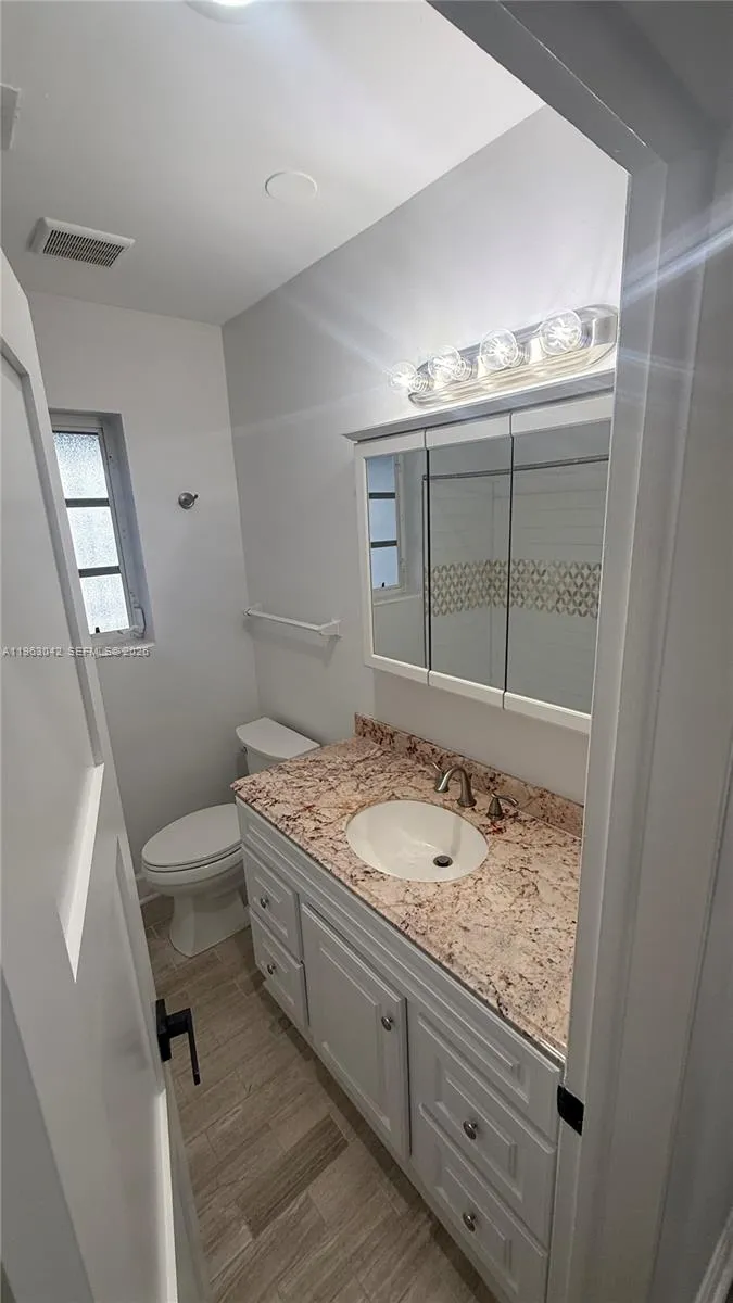 Address Not Shown Coral Gables, FL 33146