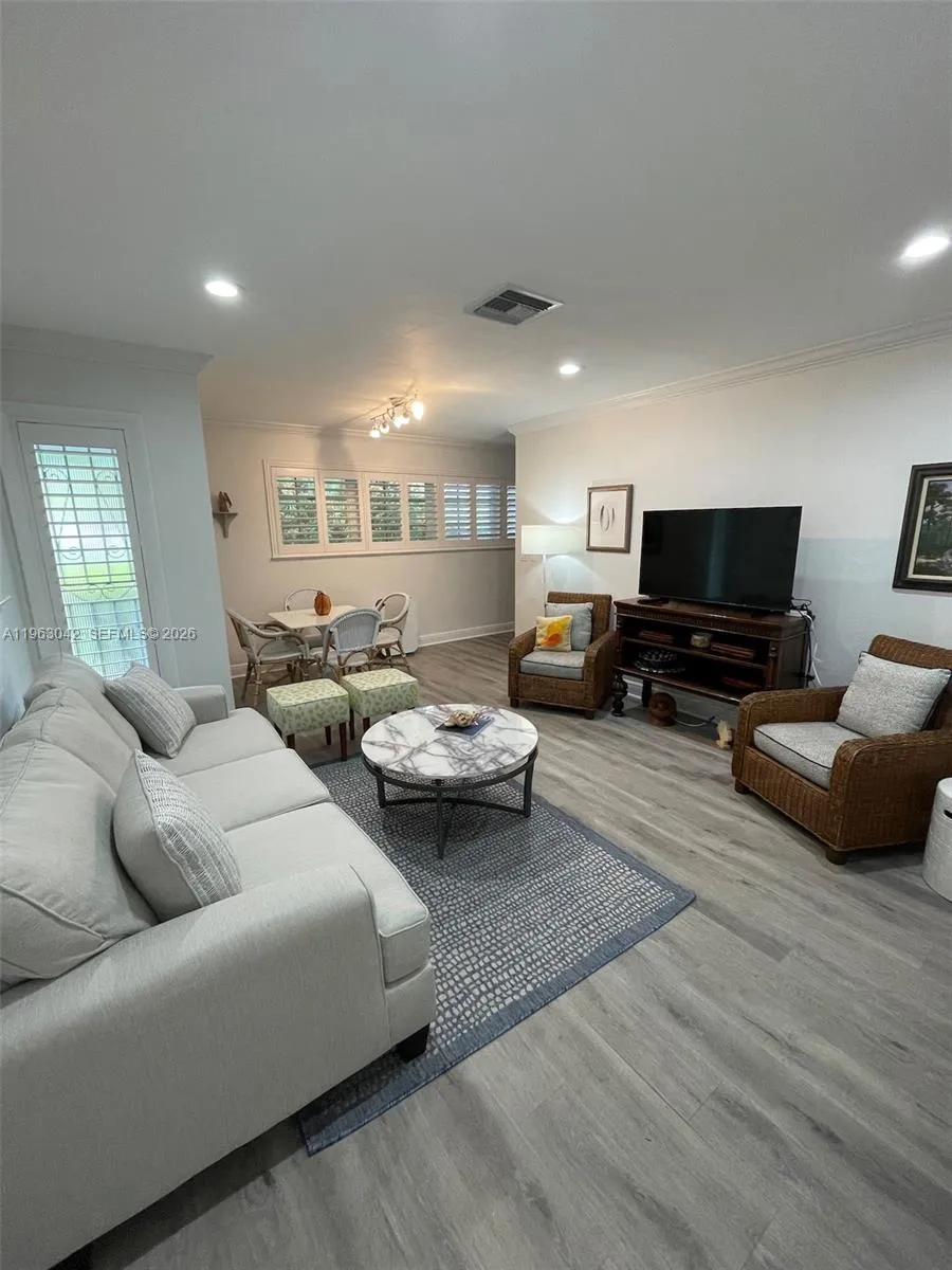 Address Not Shown Coral Gables, FL 33146