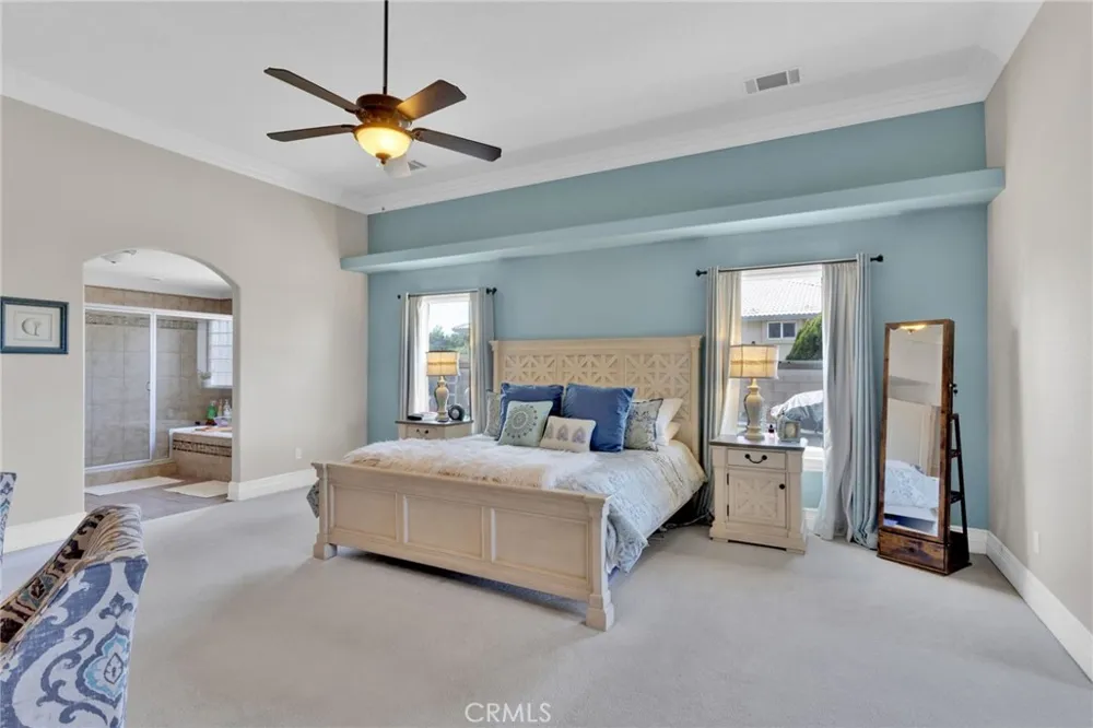 12290 Larch Road Oak Hills, CA 92344