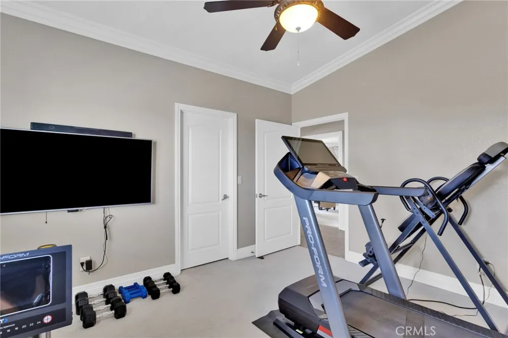 12290 Larch Road Oak Hills, CA 92344
