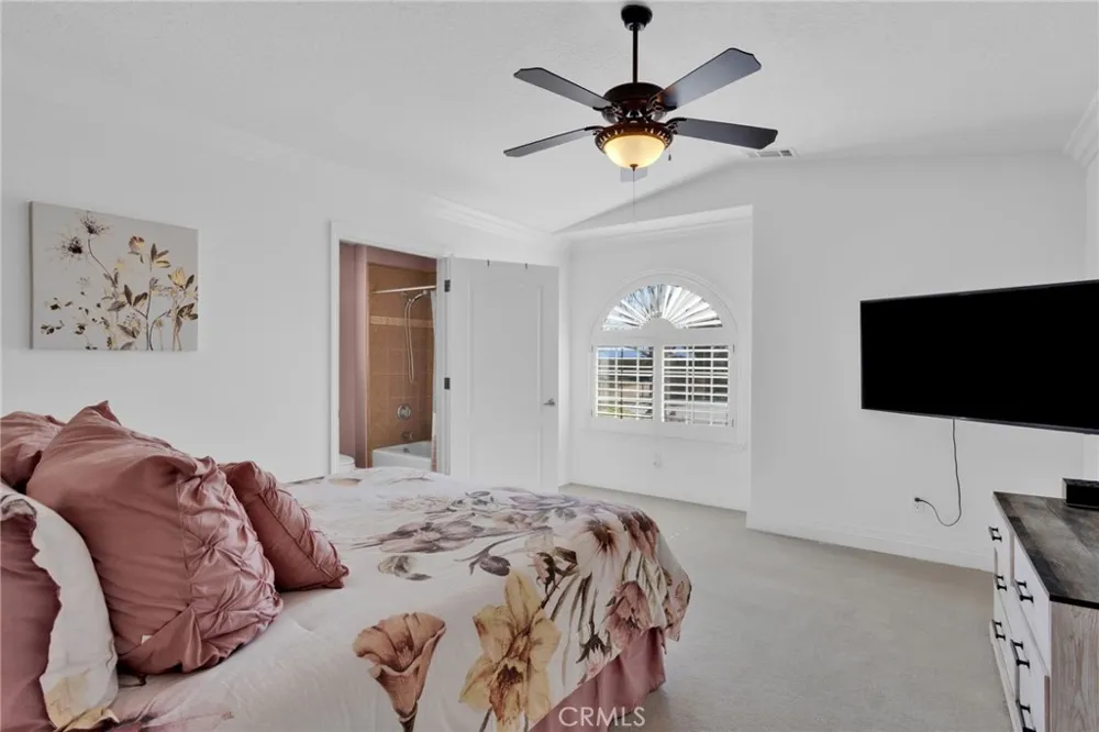 12290 Larch Road Oak Hills, CA 92344