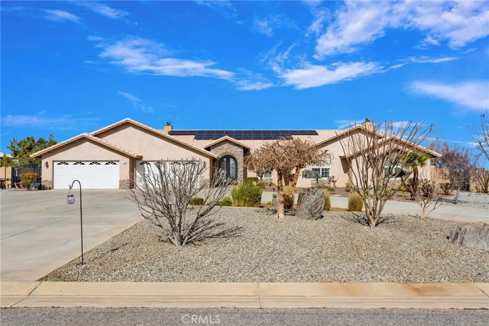 12290 Larch Road Oak Hills, CA 92344