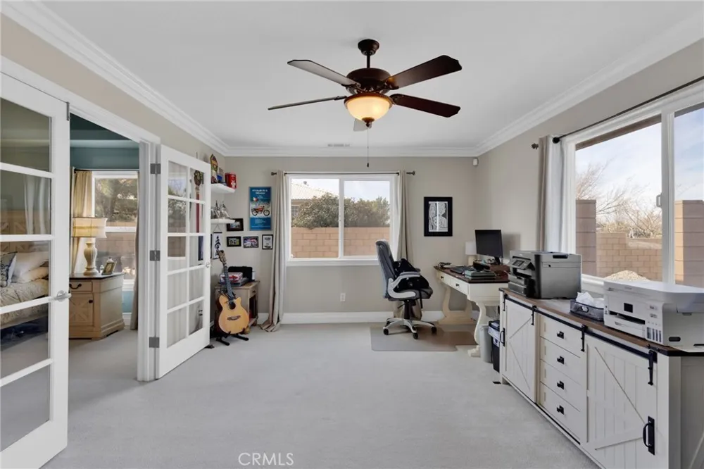 12290 Larch Road Oak Hills, CA 92344