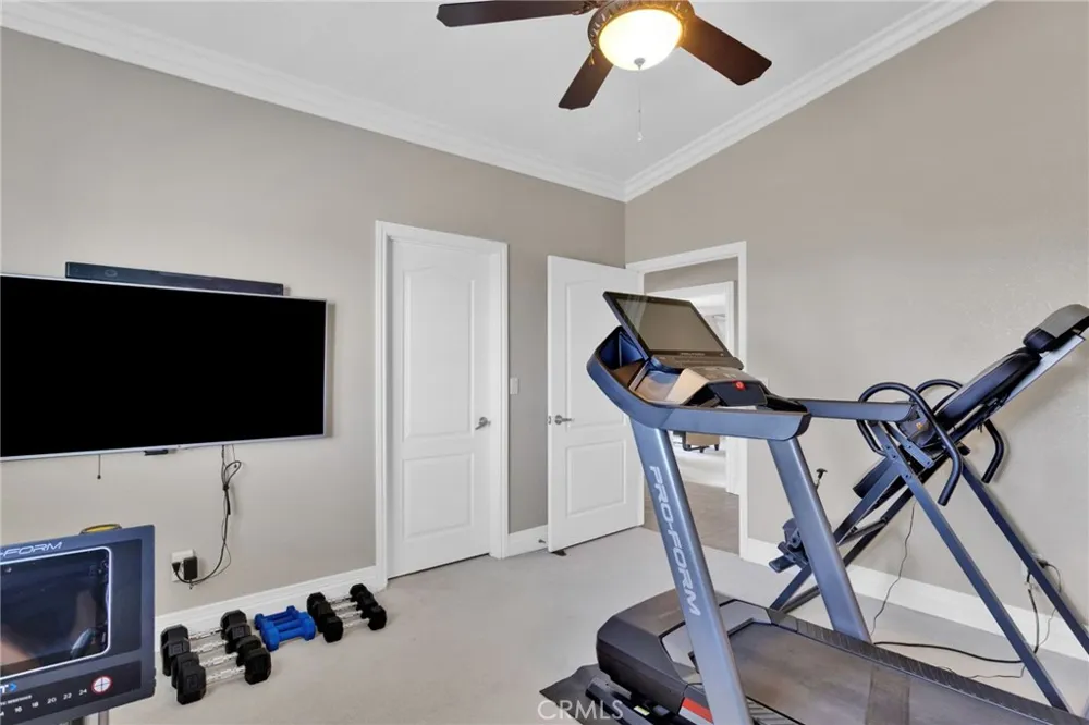 12290 Larch Road Oak Hills, CA 92344