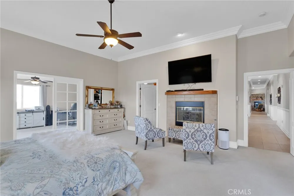 12290 Larch Road Oak Hills, CA 92344