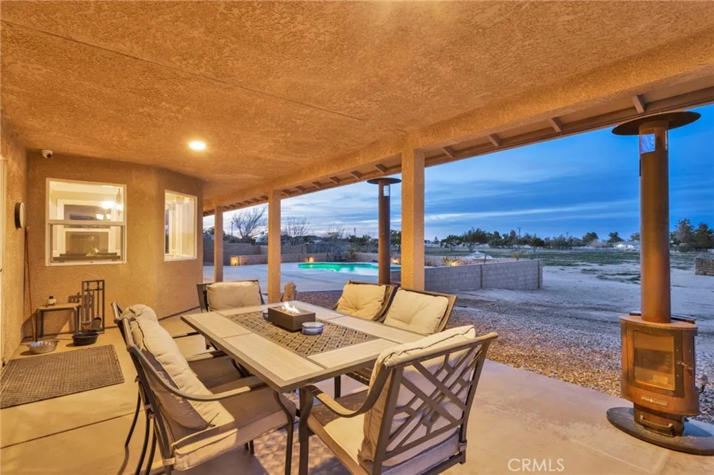 12290 Larch Road Oak Hills, CA 92344