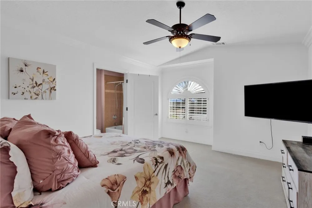 12290 Larch Road Oak Hills, CA 92344