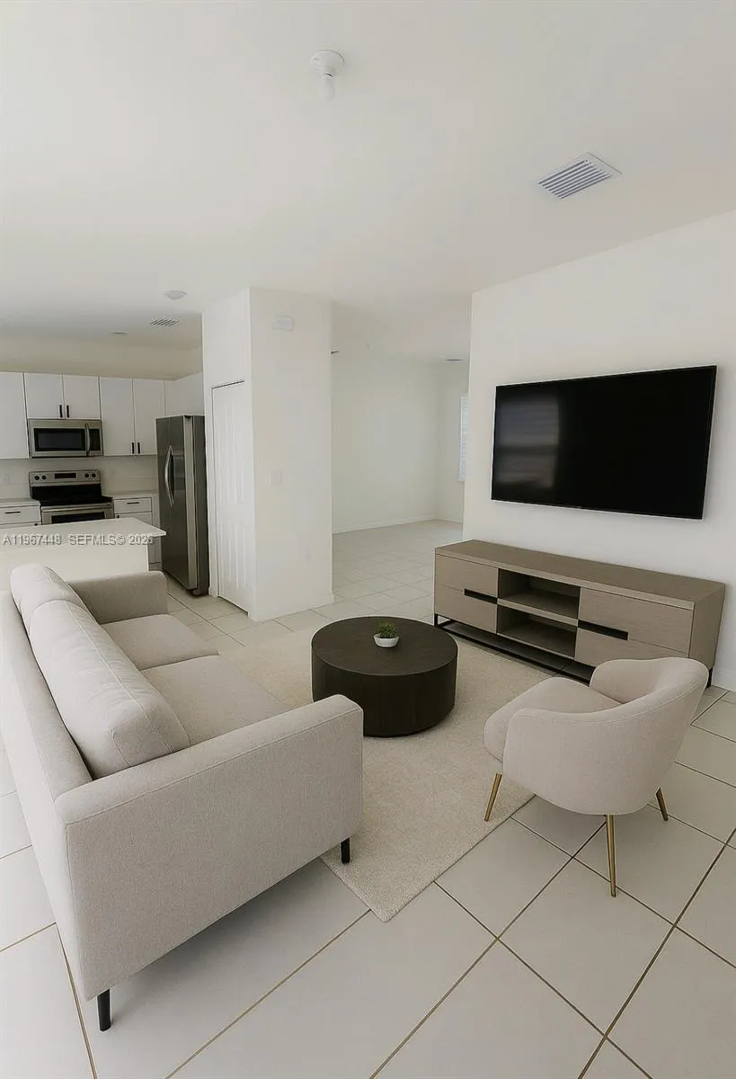 20366 NW 4th Path Miami Gardens, FL 33169