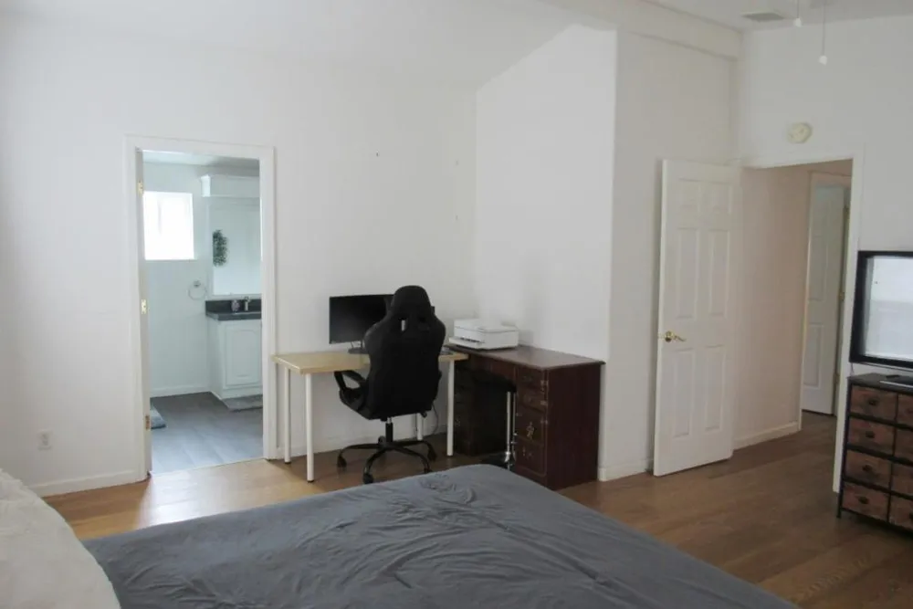 1220 Vienna Drive #510 Sunnyvale, CA 94089