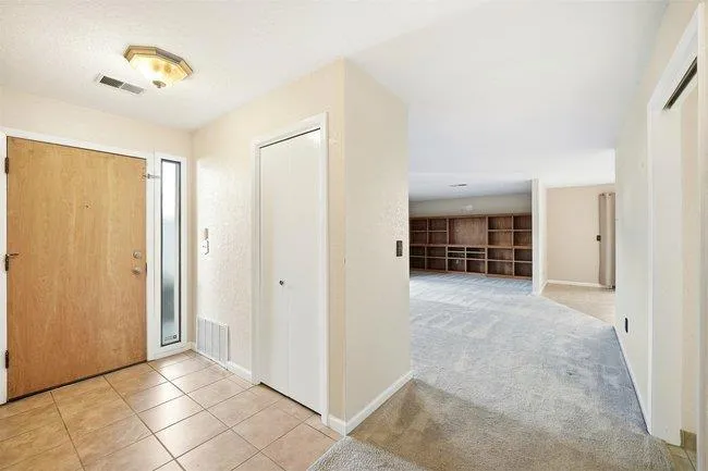 1067 Padre Drive #2 Salinas, CA 93901