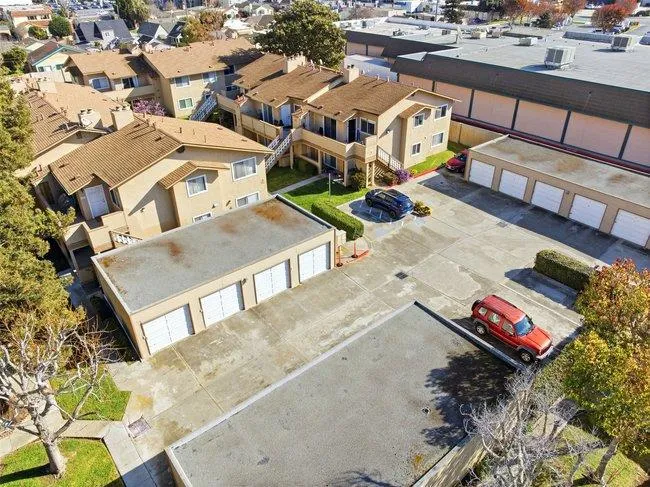 1067 Padre Drive #2 Salinas, CA 93901
