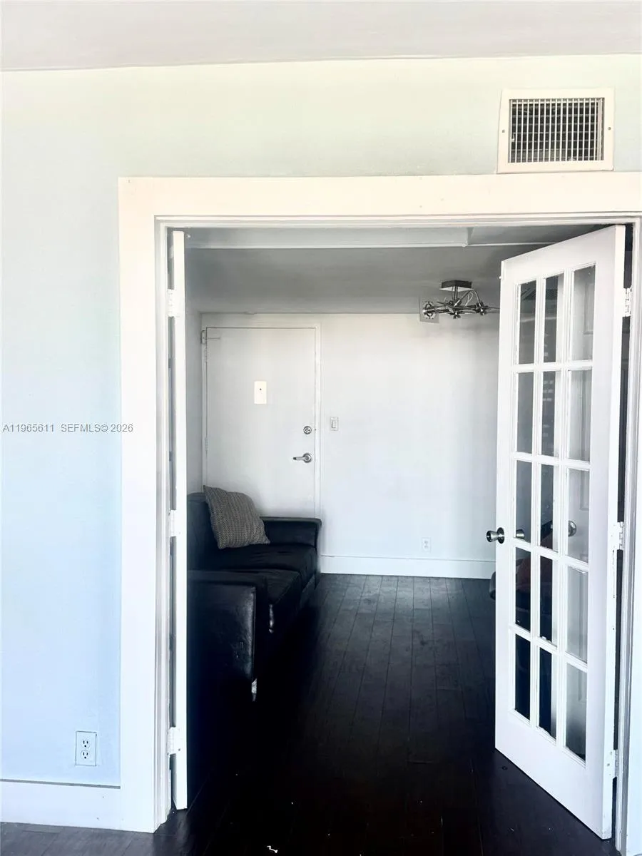 1200 West Ave #1507 Miami Beach, FL 33139