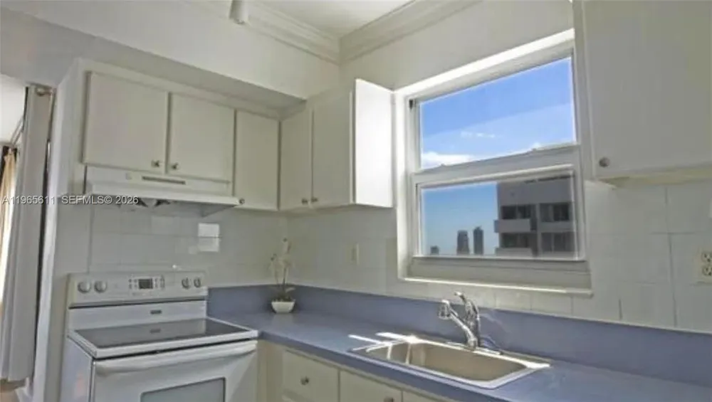 1200 West Ave #1507 Miami Beach, FL 33139