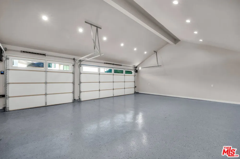 17606 Camino De Yatasto Pacific Palisades, CA 90272