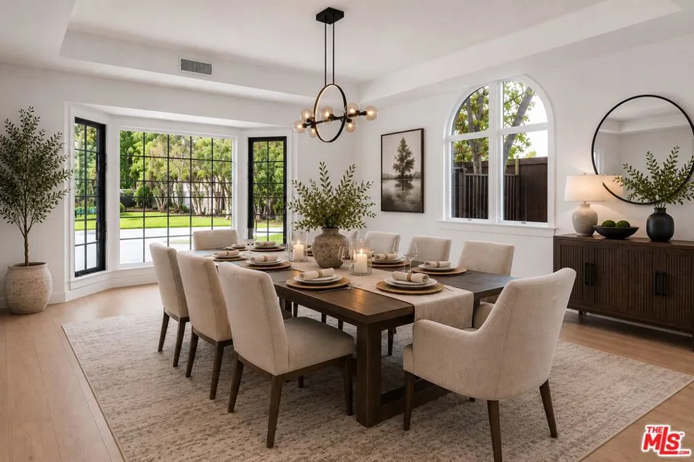 17606 Camino De Yatasto Pacific Palisades, CA 90272
