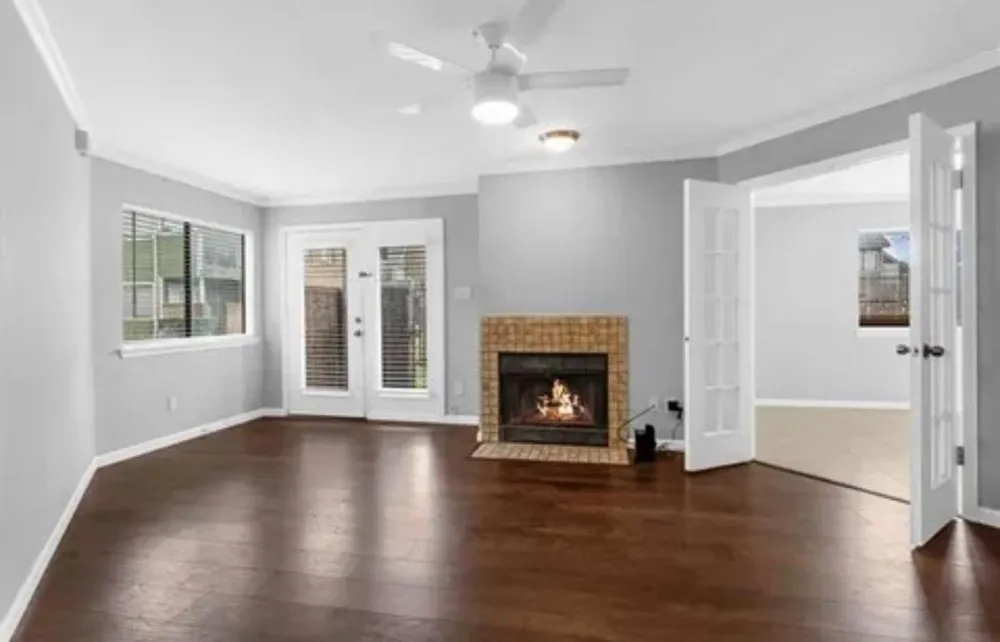 9839 Walnut Street #201 Dallas, TX 75243