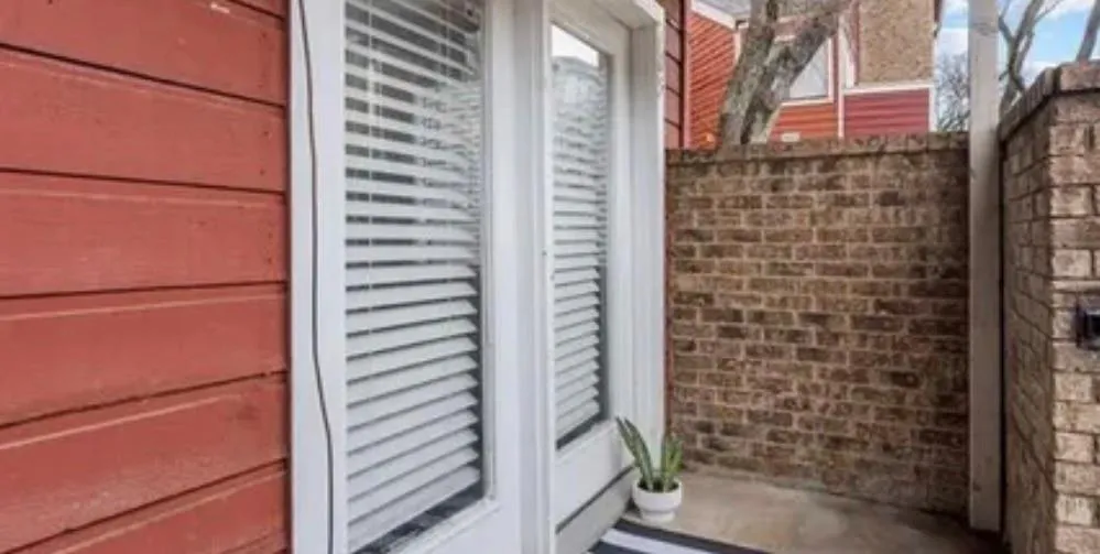 9839 Walnut Street #201 Dallas, TX 75243