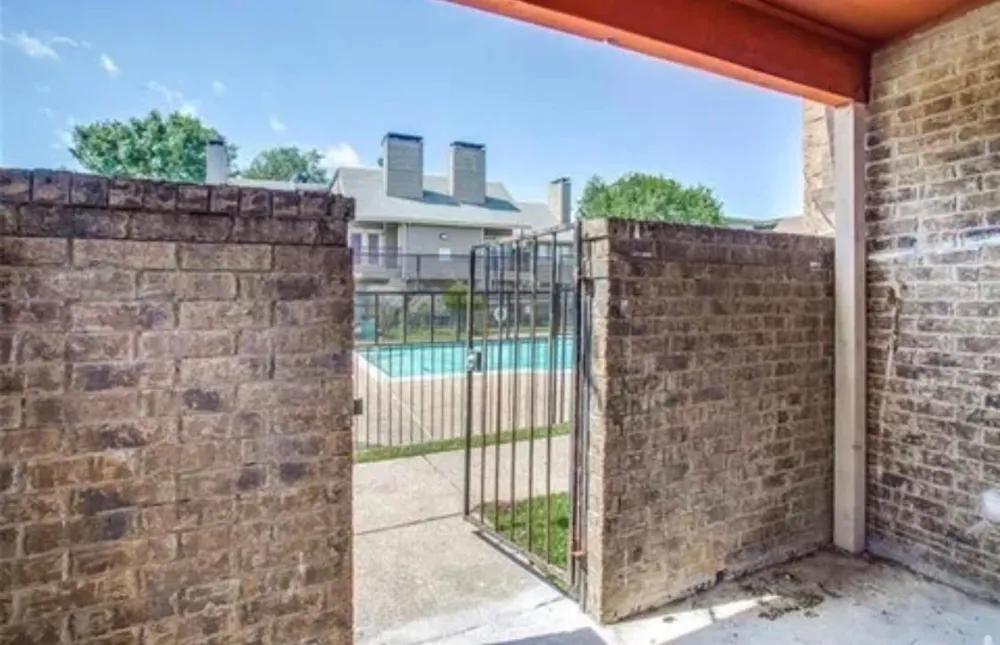 9839 Walnut Street #201 Dallas, TX 75243