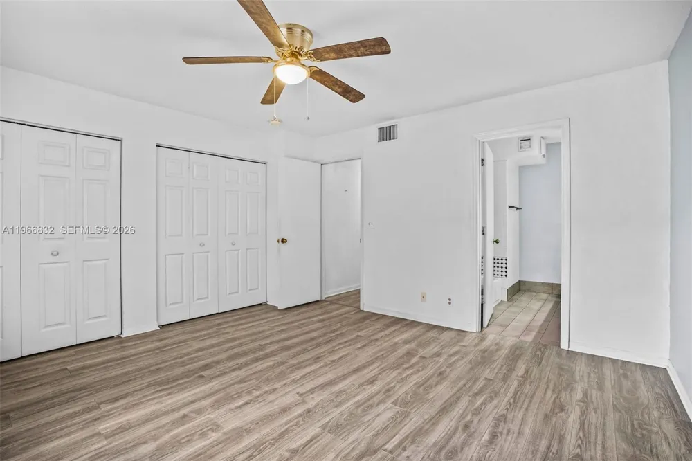 2167 Hacienda Ter Weston, FL 33327