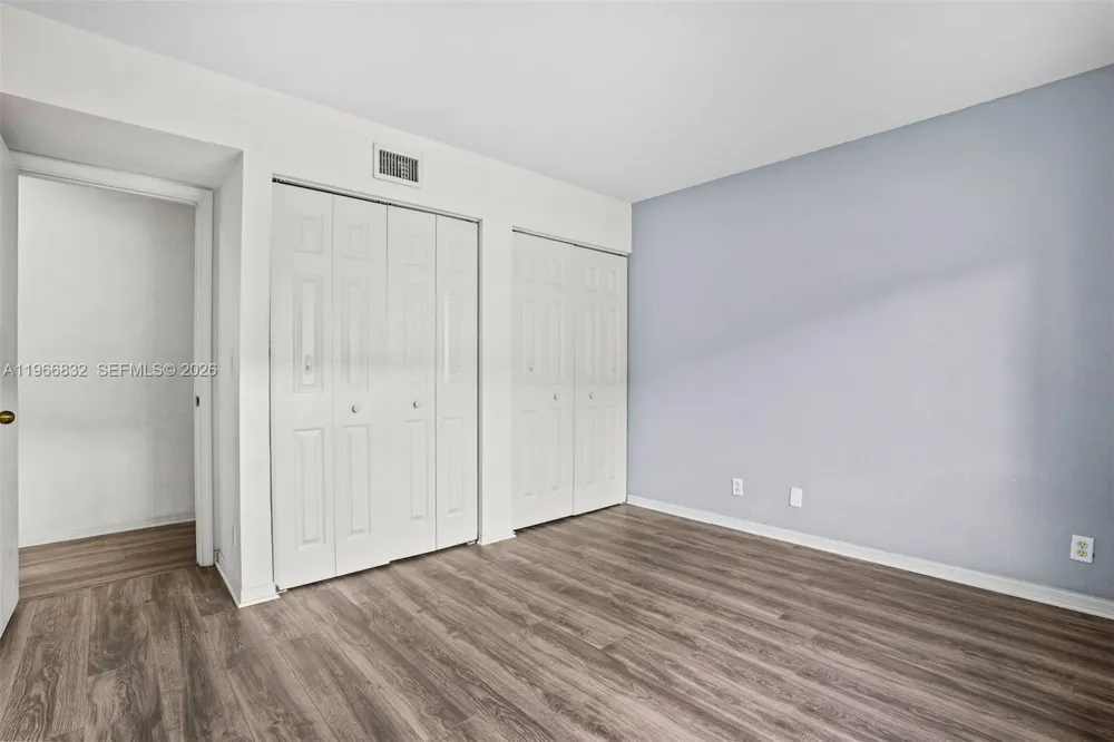 2167 Hacienda Ter Weston, FL 33327