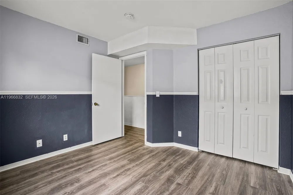 2167 Hacienda Ter Weston, FL 33327