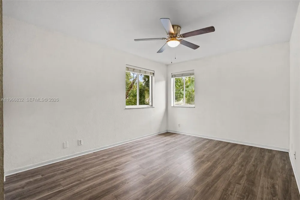 2167 Hacienda Ter Weston, FL 33327
