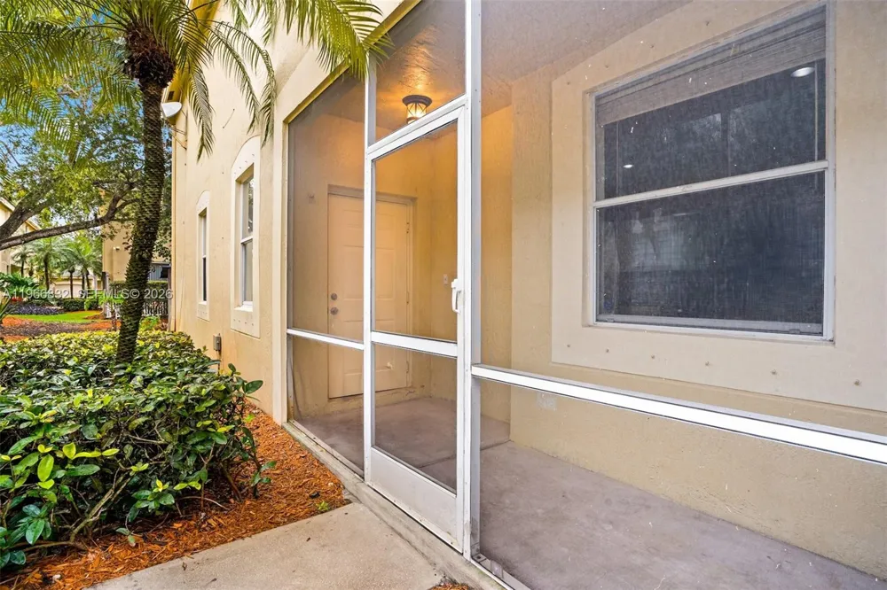 2167 Hacienda Ter Weston, FL 33327