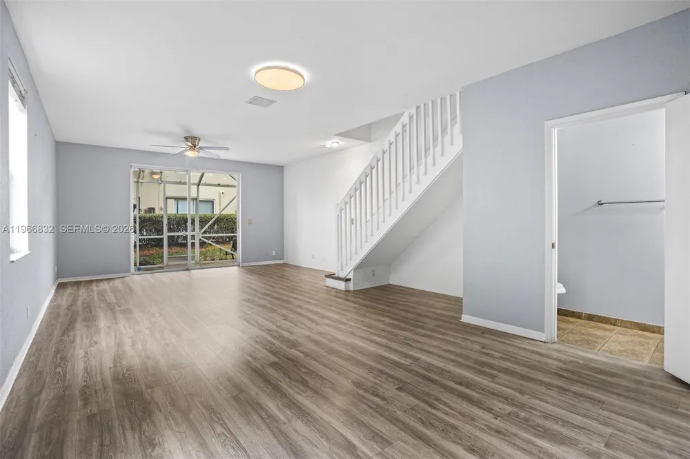 2167 Hacienda Ter Weston, FL 33327