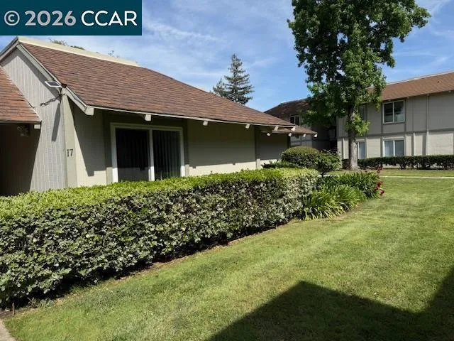825 Oak Grove Rd #17 Concord, CA 94518