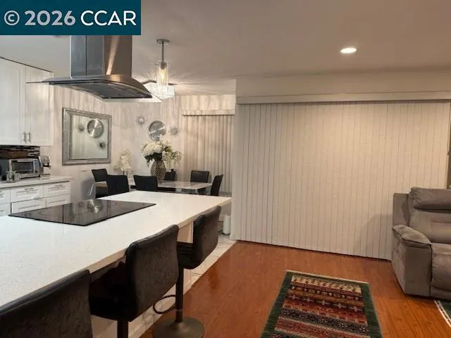 825 Oak Grove Rd #17 Concord, CA 94518