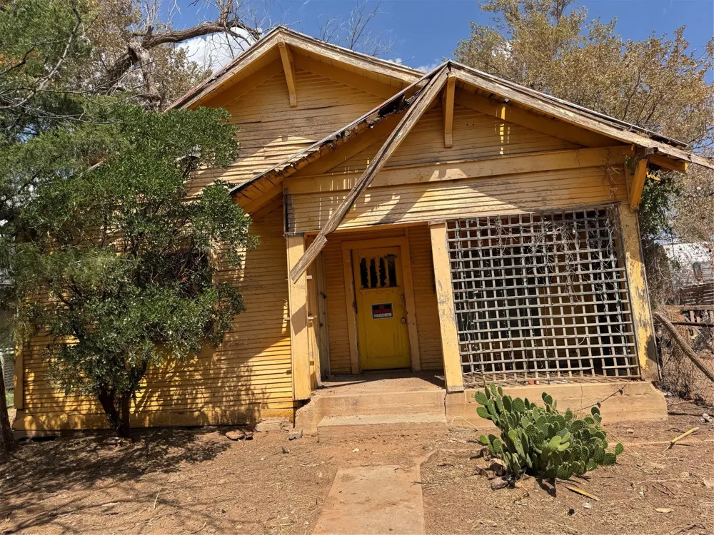 609 Avenue O Lamesa, TX 79331