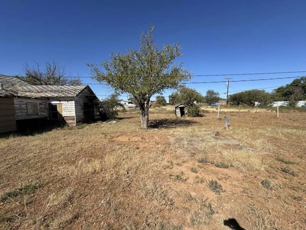650 S 6th Street Slaton, TX 79364