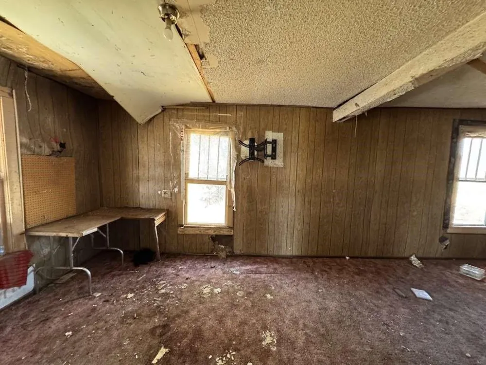 650 S 6th Street Slaton, TX 79364