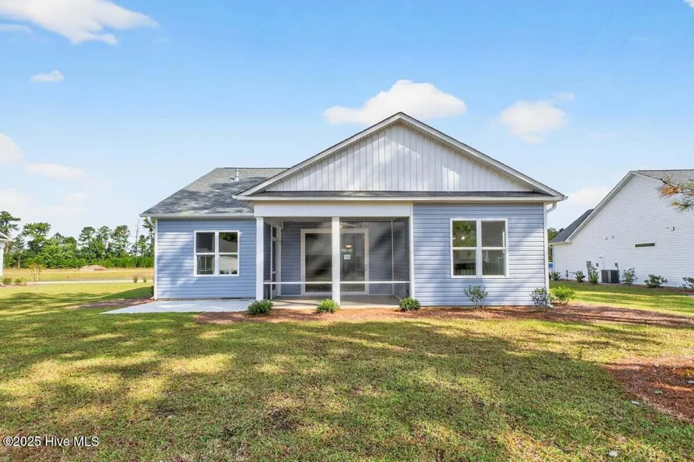 3789 Summer Breeze Court NE Bolivia, NC 28422