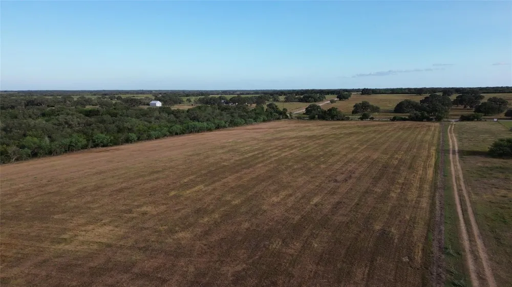 3382 E Fm 1961 Goliad, TX 77963
