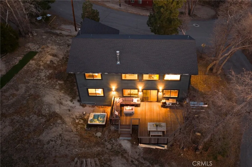32945 Juniper Lane Green Valley Lake, CA 92341