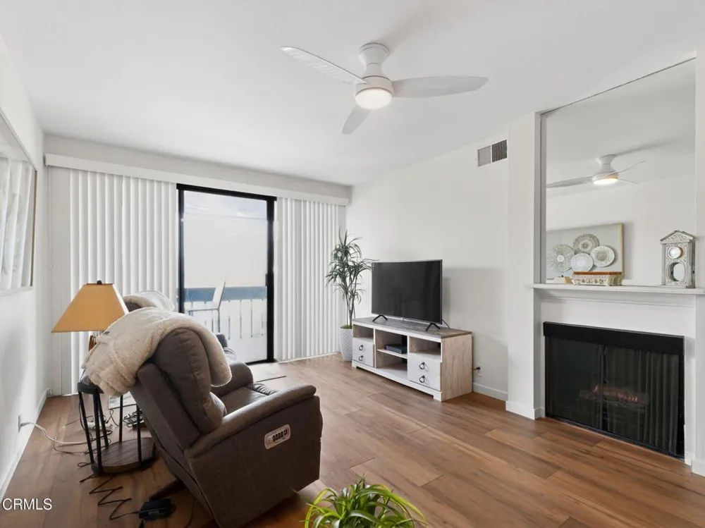 350 Paseo De Playa #206 Ventura, CA 93001