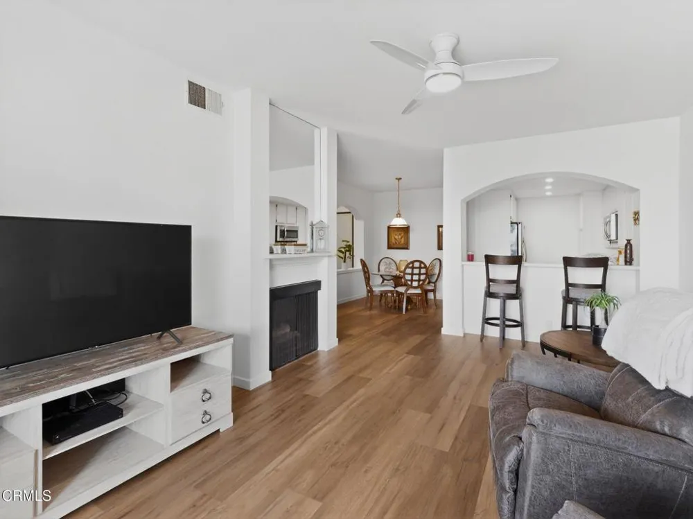 350 Paseo De Playa #206 Ventura, CA 93001