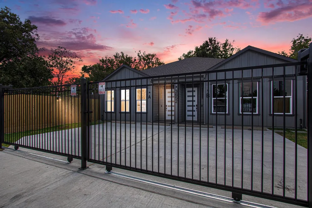 3652 Seabrook Street #A