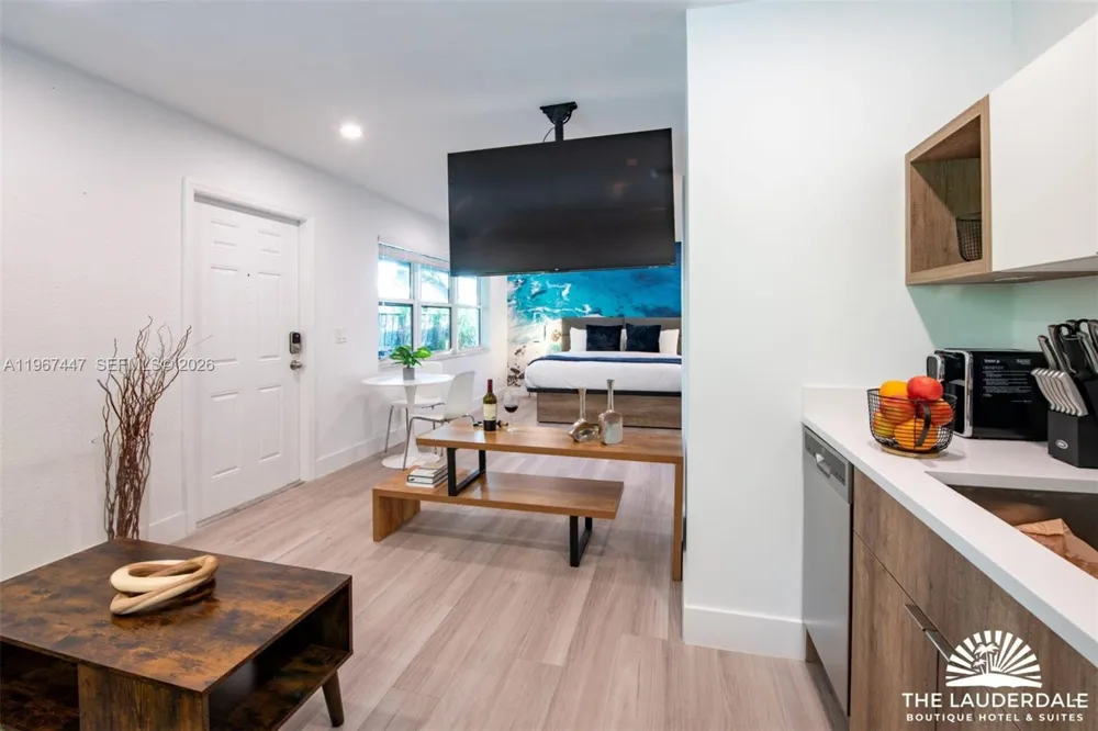 505 SE 16th St Fort Lauderdale, FL 33316