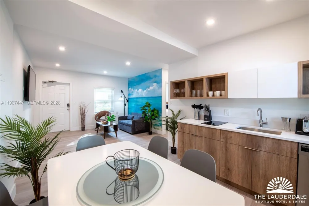 505 SE 16th St Fort Lauderdale, FL 33316