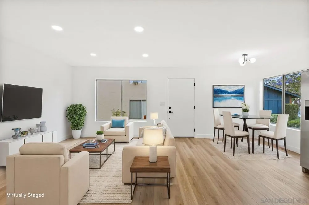 11022 Via Asti San Diego, CA 92129
