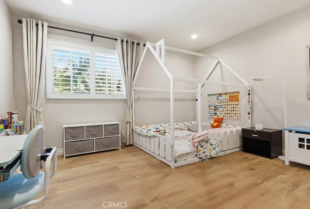 24303 Rimford Diamond Bar, CA 91765