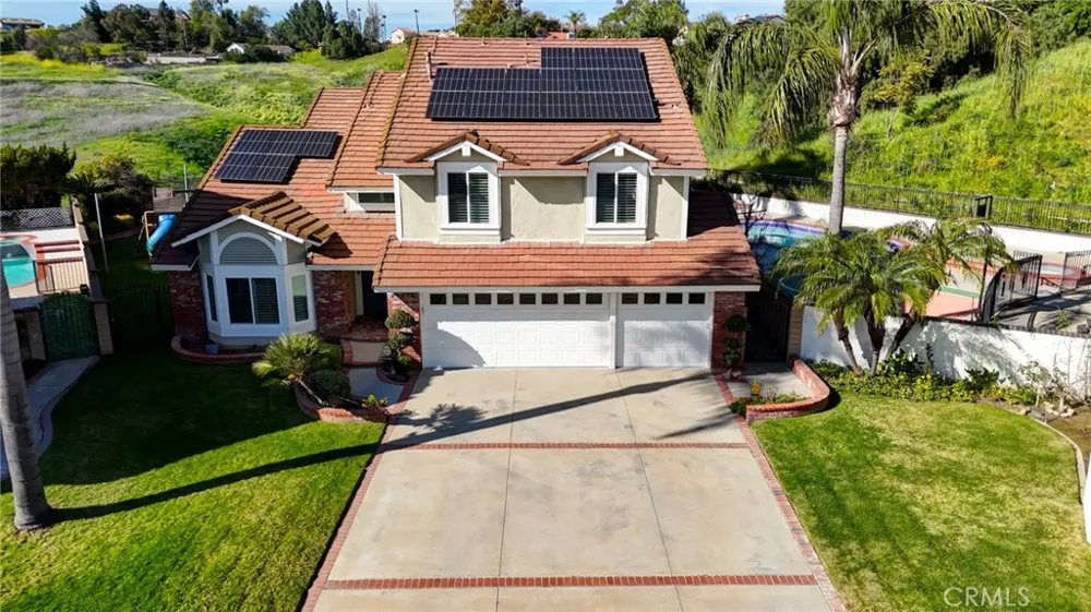 24303 Rimford Diamond Bar, CA 91765