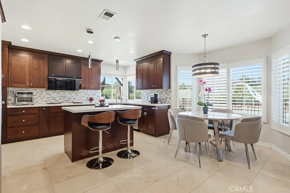 24303 Rimford Diamond Bar, CA 91765